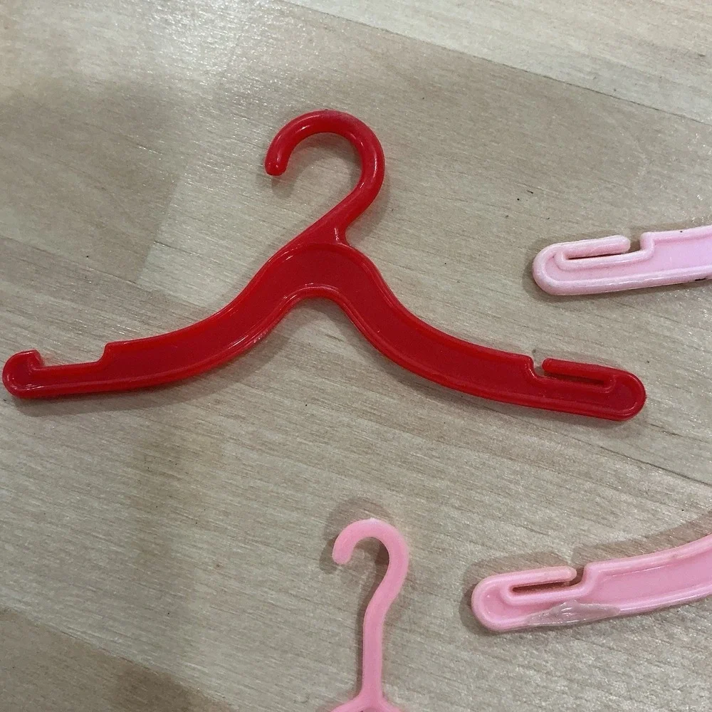 Lot of 5 Vintage Barbie & Fashion Doll Clothing Hangers 1960's Filigree